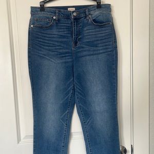 NWOT Cremieux jeans.   so soft. Size 12